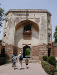 Leaving Humayun's tomb compound and hearing about how Maggie hogged the camera